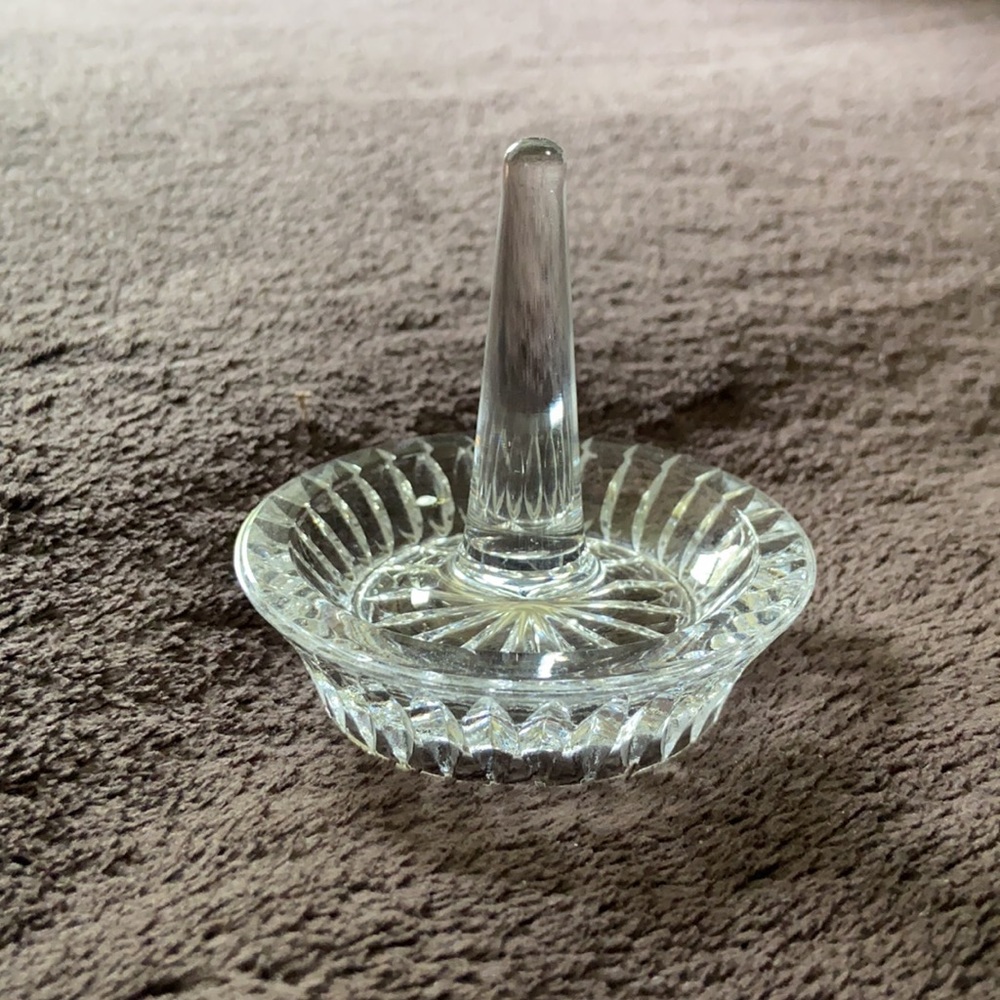 Crystal ring holder - Picture 2 of 2
